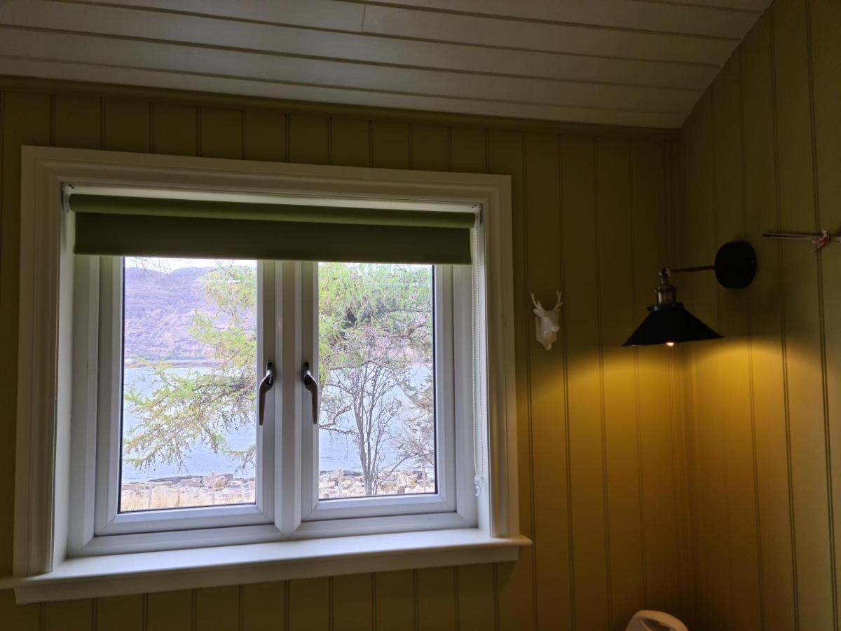 The Bay ,Luxury Shepherds Hut, Dundonnell Exterior foto