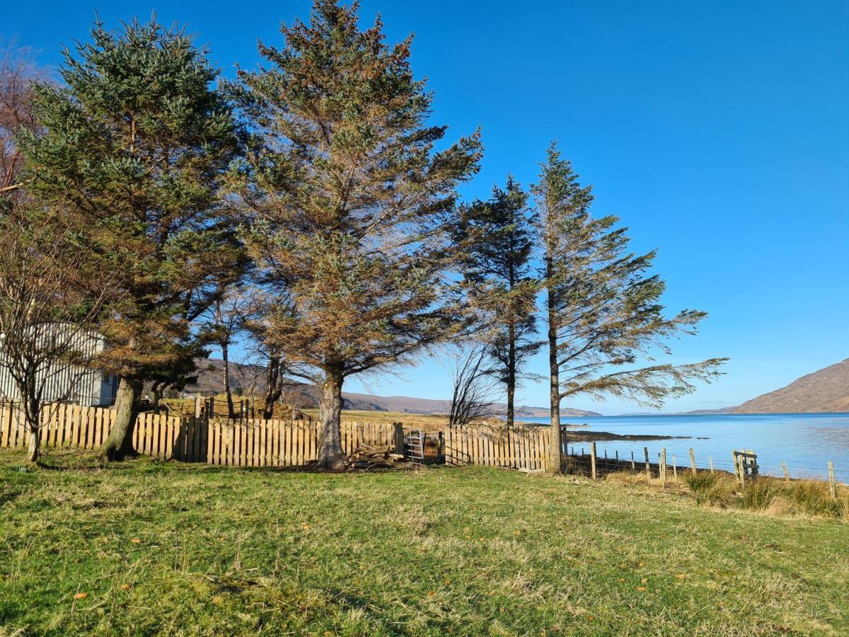 The Bay ,Luxury Shepherds Hut, Dundonnell Exterior foto